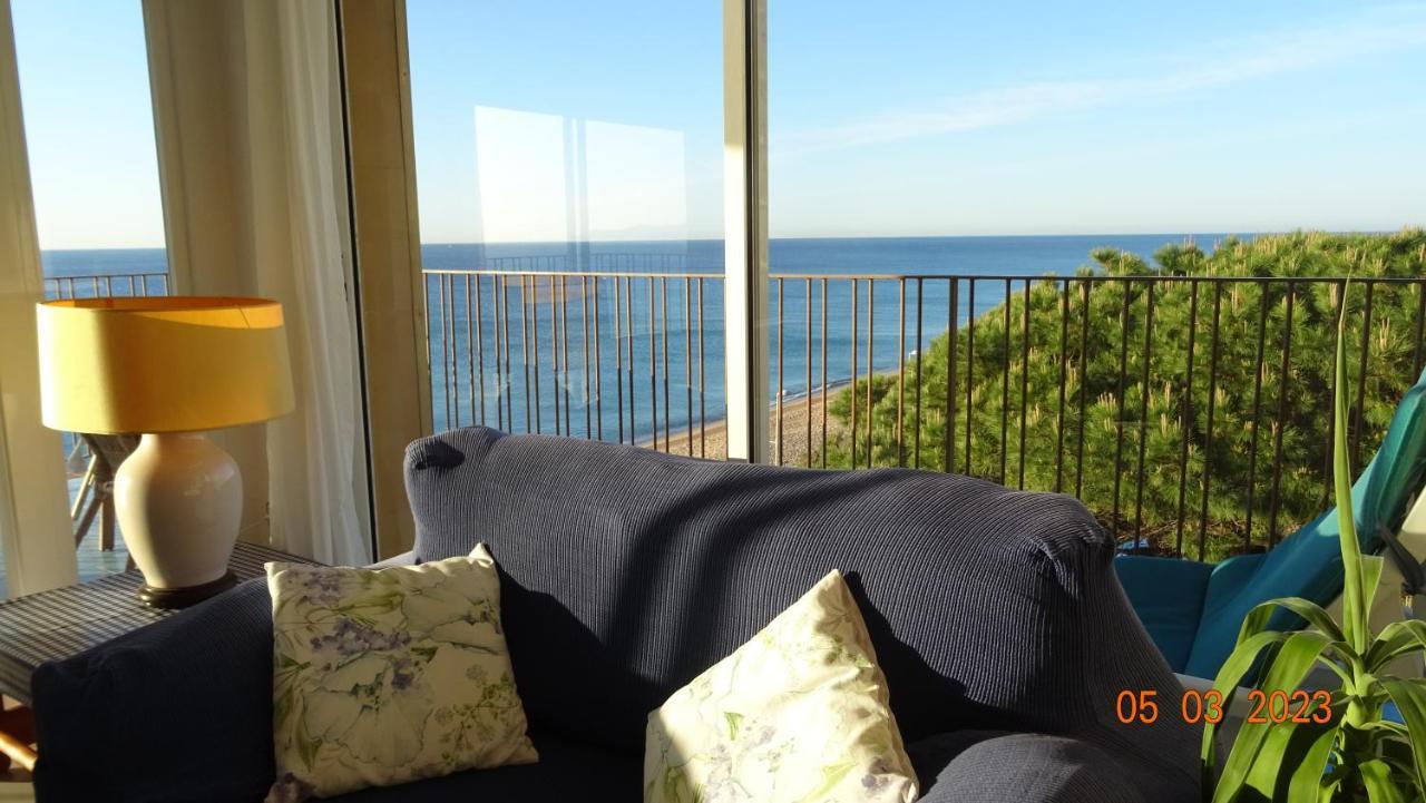 Apartament La Vista Bonica Бланес Экстерьер фото