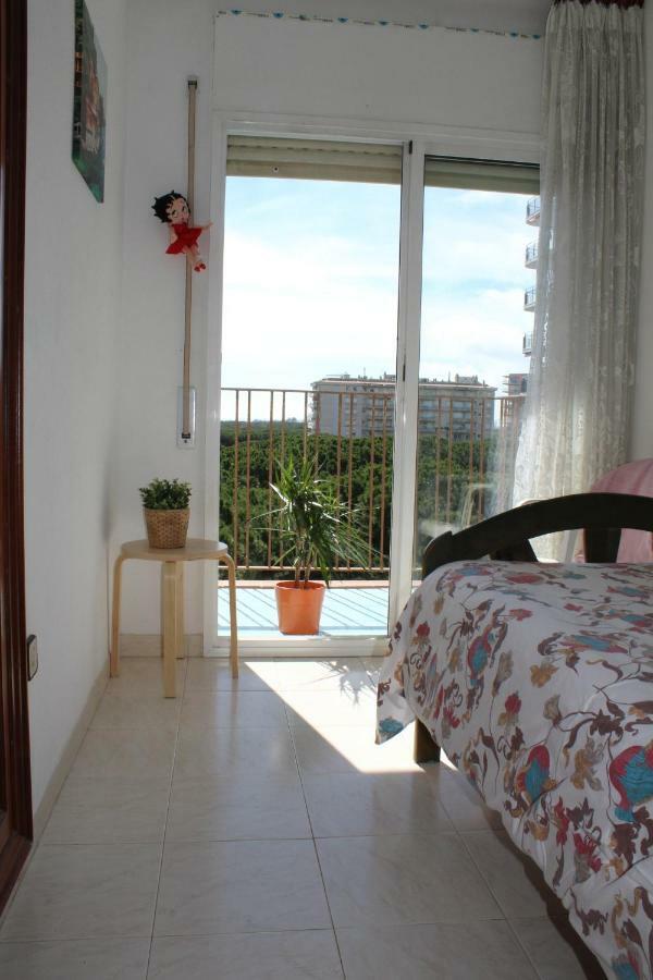 Apartament La Vista Bonica Бланес Экстерьер фото